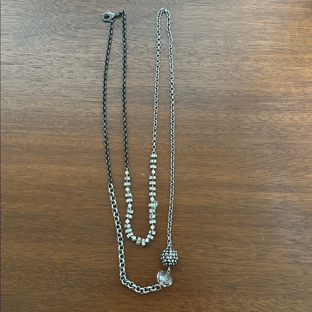 🖤🩶 Women’s Black and Silver Necklace jewelry necklace beaded ball